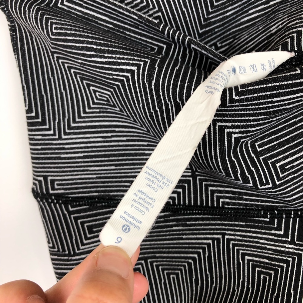 Lululemon Maze Jacquard Wunder Under Leggings Size 6 - Picture 7 of 13